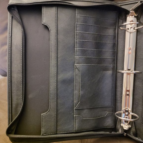 Leeds Mickey Mouse Black Carry Binder Briefcase School Work Retractable Handle - Picture 7 of 13